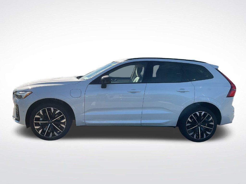 New 2027 Volvo XC60 T8 Ultra AWD/4WD image 4