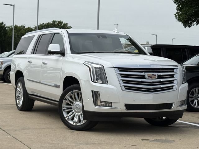 Used 2019 Cadillac Escalade ESV Platinum RWD image 2