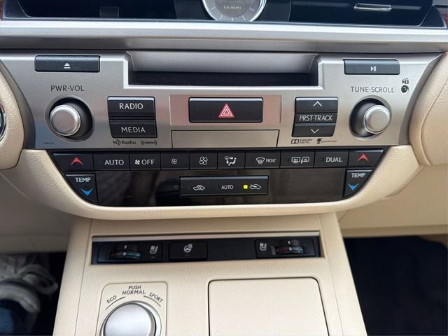 Used 2015 Lexus ES 350 w/ Premium Package image 31