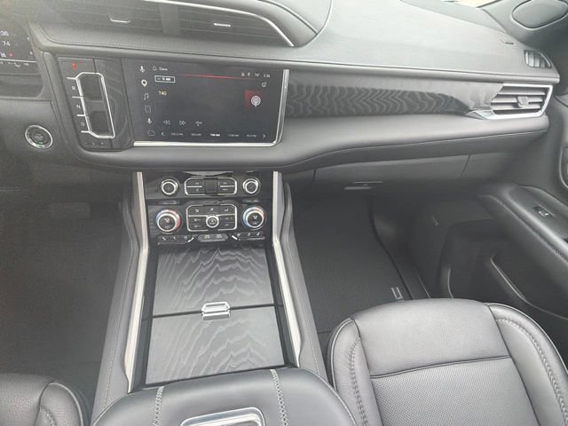 Used 2023 GMC Yukon XL Denali AWD/4WD image 16