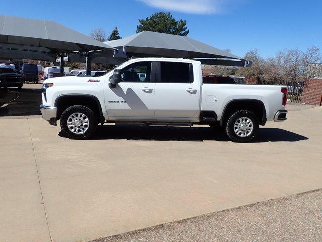Used 2020 Chevrolet Silverado 2500 LT w/ Convenience Package image 2