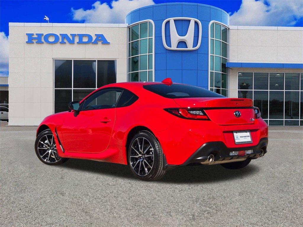 Used 2025 Toyota GR86 image 5