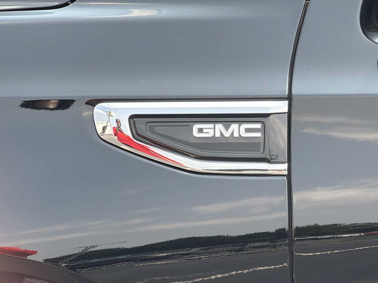 Used 2021 GMC Yukon SLT w/ SLT Luxury Plus Package RWD image 39