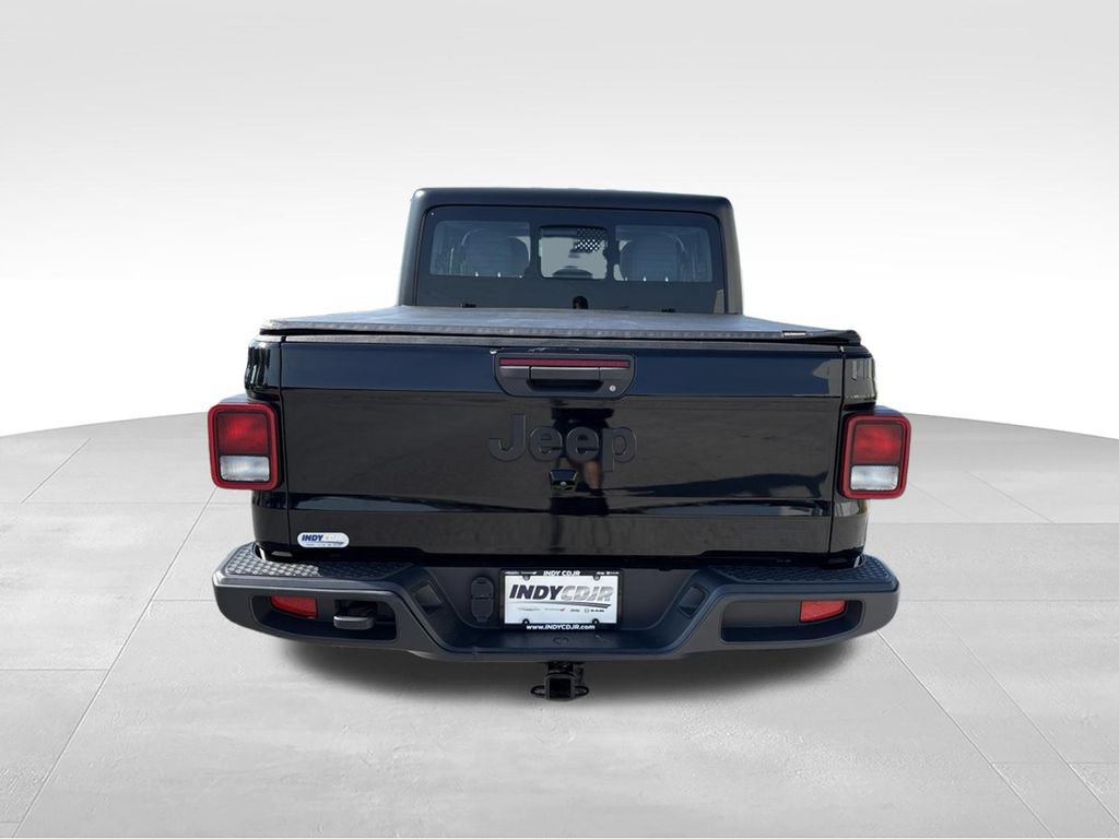 Used 2021 Jeep Gladiator Sport AWD/4WD image 7