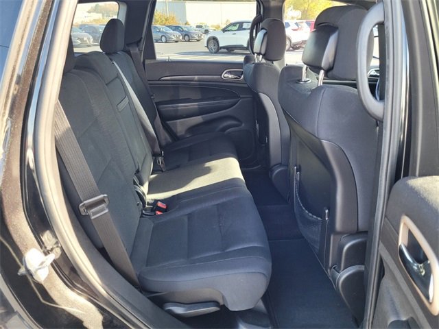 Used 2016 Jeep Grand Cherokee Laredo w/ Quick Order Package 23E image 12