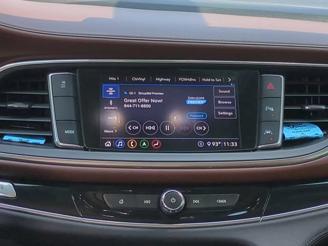 Used 2020 Buick Enclave Avenir w/ Avenir Technology Package FWD image 21