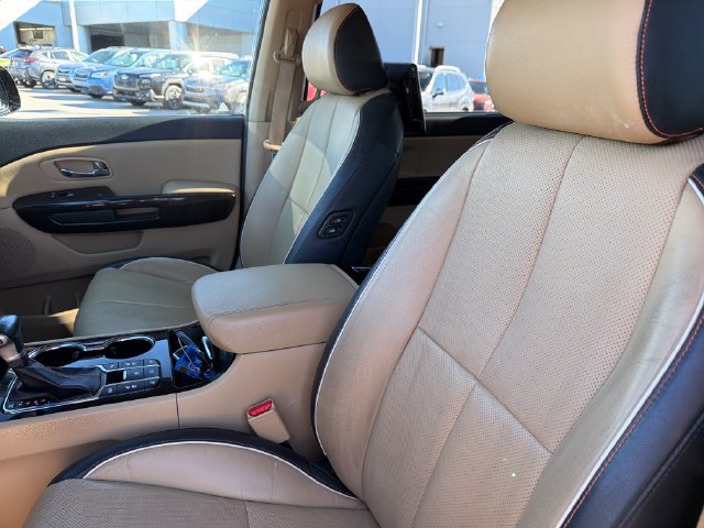Used 2020 Kia Sedona SX FWD image 20