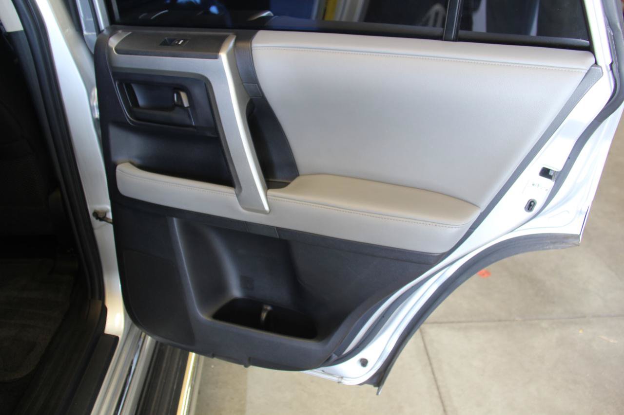 Used 2010 Toyota 4Runner SR5 RWD image 26