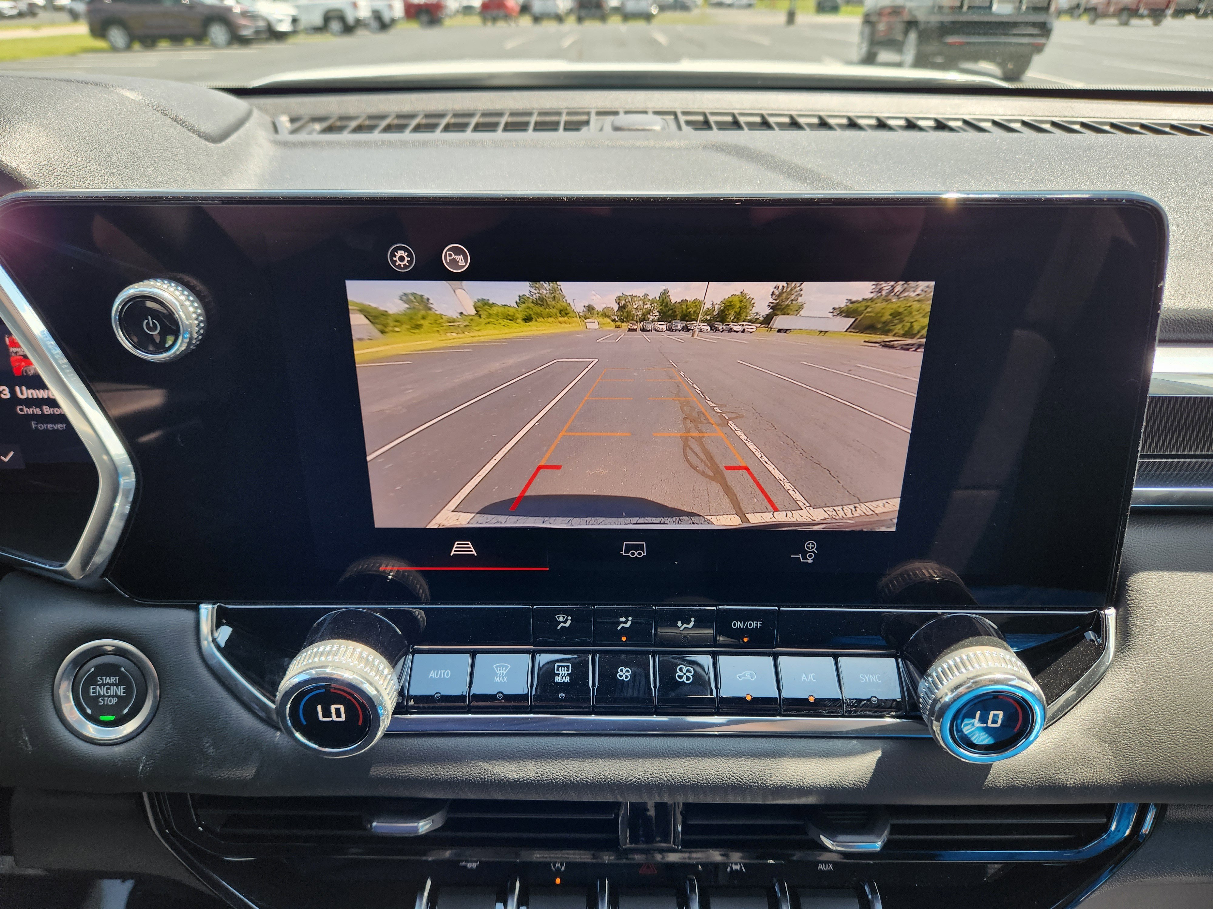 New 2025 GMC Canyon Elevation w/ Convenience Package image 11