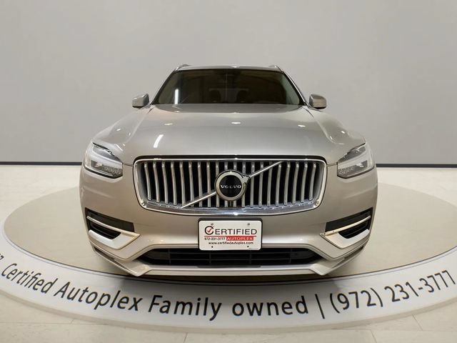 Used 2025 Volvo XC90 B5 Core AWD/4WD image 8