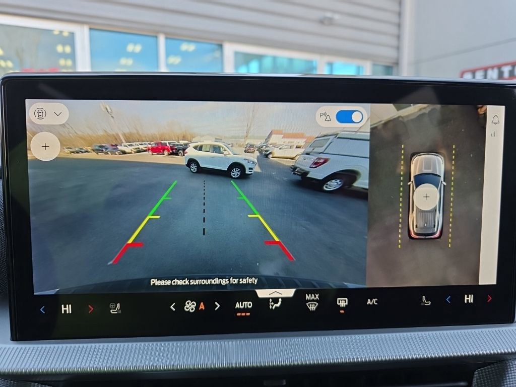 Used 2025 Ford Explorer ST image 26