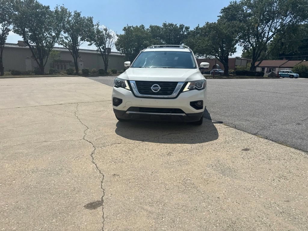Used 2018 Nissan Pathfinder Platinum AWD/4WD video 2