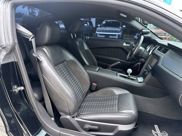 Used 2012 Ford Mustang Shelby GT500 w/ SVT Performance Pkg RWD image 27