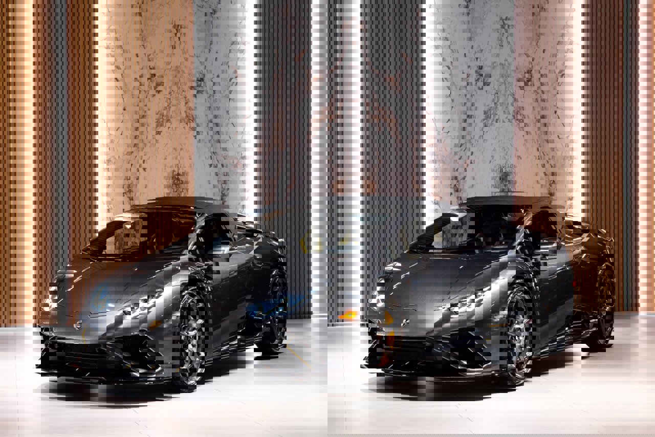 Used 2023 Lamborghini Huracan EVO image 6