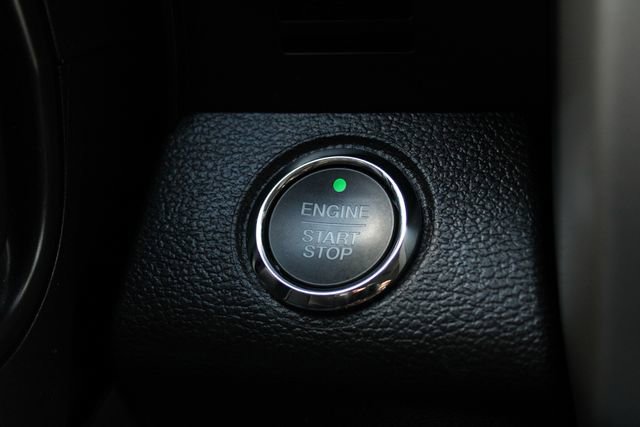 Used 2019 Ford F350 Lariat w/ Lariat Ultimate Package AWD/4WD image 15