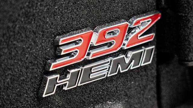 Used 2025 Jeep Gladiator Sport image 14