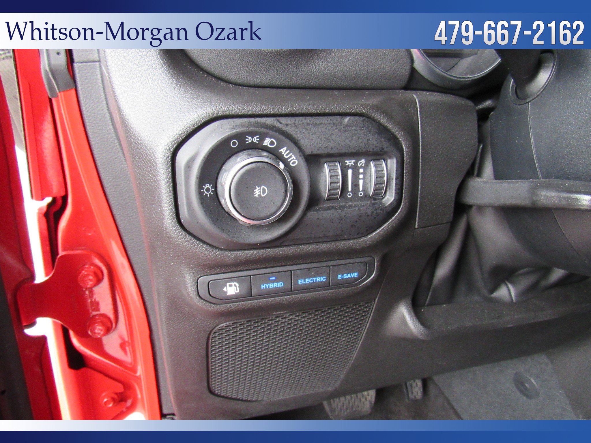 Used 2022 Jeep Wrangler Unlimited Sahara w/ Cold Weather Group AWD/4WD image 38
