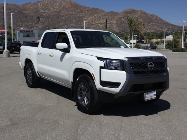 New 2025 Nissan Frontier SV image 2