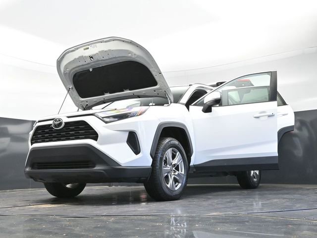 Used 2022 Toyota RAV4 XLE w/ Convenience Package image 46