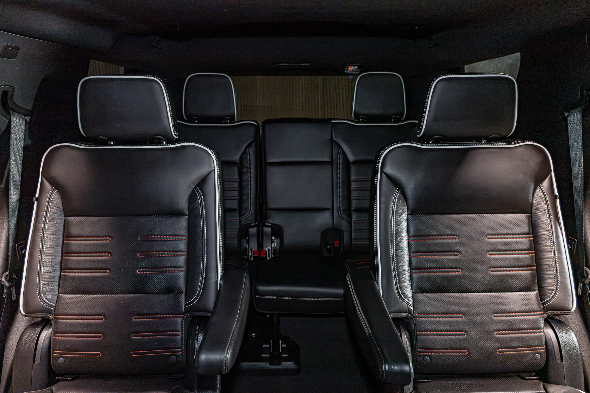 Used 2025 GMC Yukon AT4 Ultimate AWD/4WD image 23