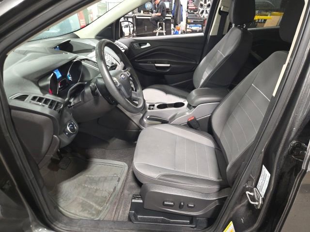 Used 2015 Ford Escape SE FWD image 13