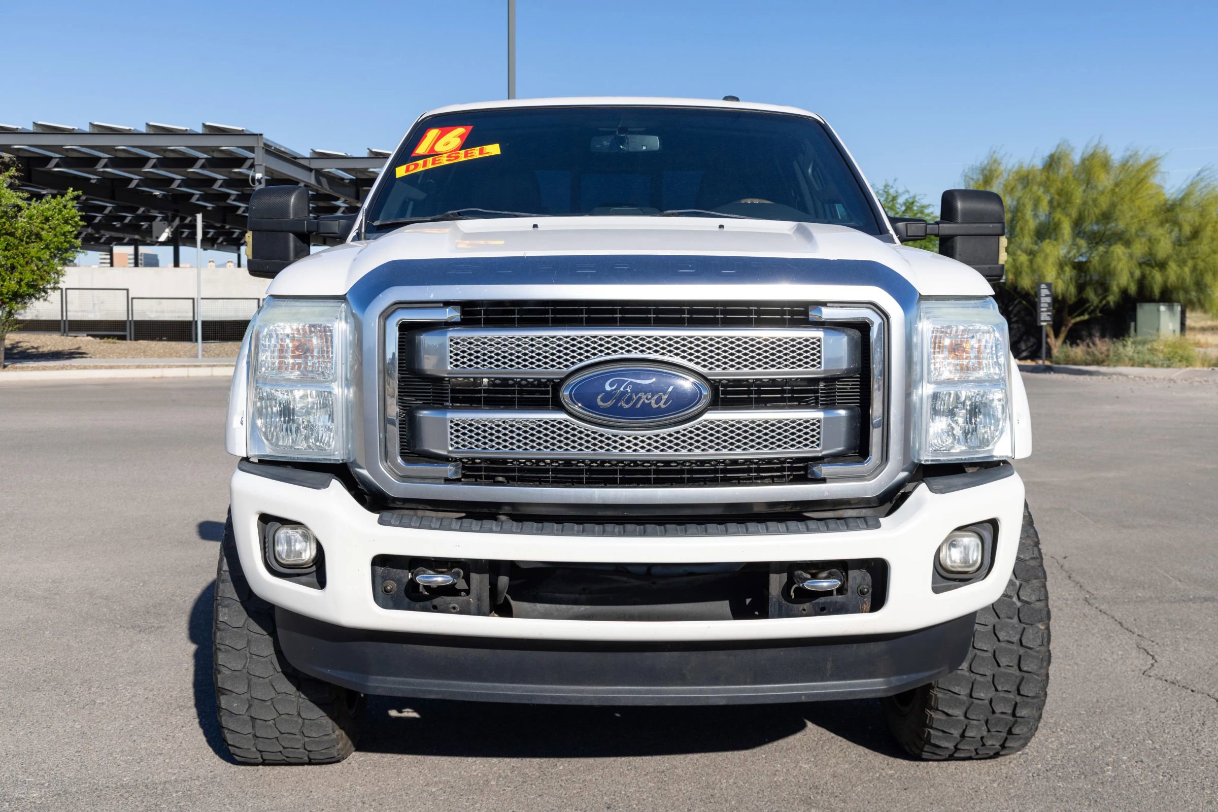 Used 2016 Ford F350 Platinum w/ FX4 Off-Road Package AWD/4WD image 2