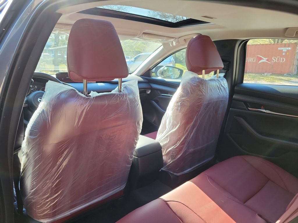 New 2026 MAZDA MAZDA3 Carbon image 7