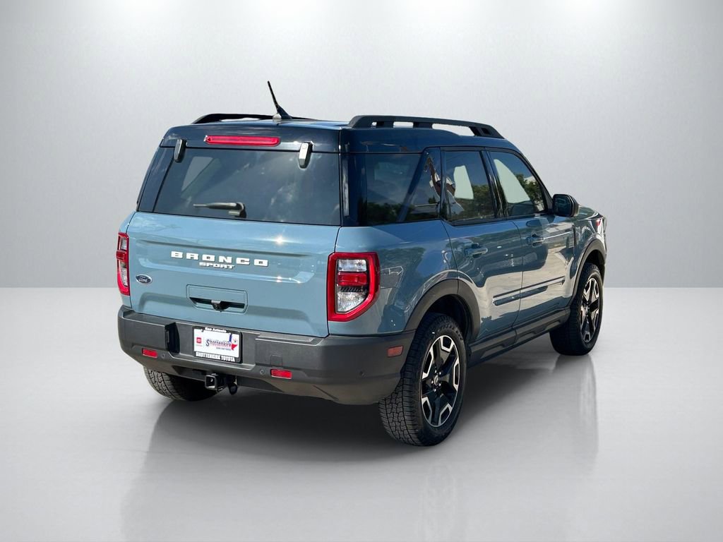 Used 2022 Ford Bronco Sport Outer Banks w/ Tech Package image 5