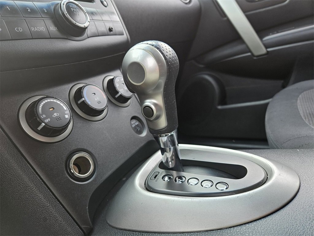 Used 2010 Nissan Rogue SL w/ Premium Pkg image 24