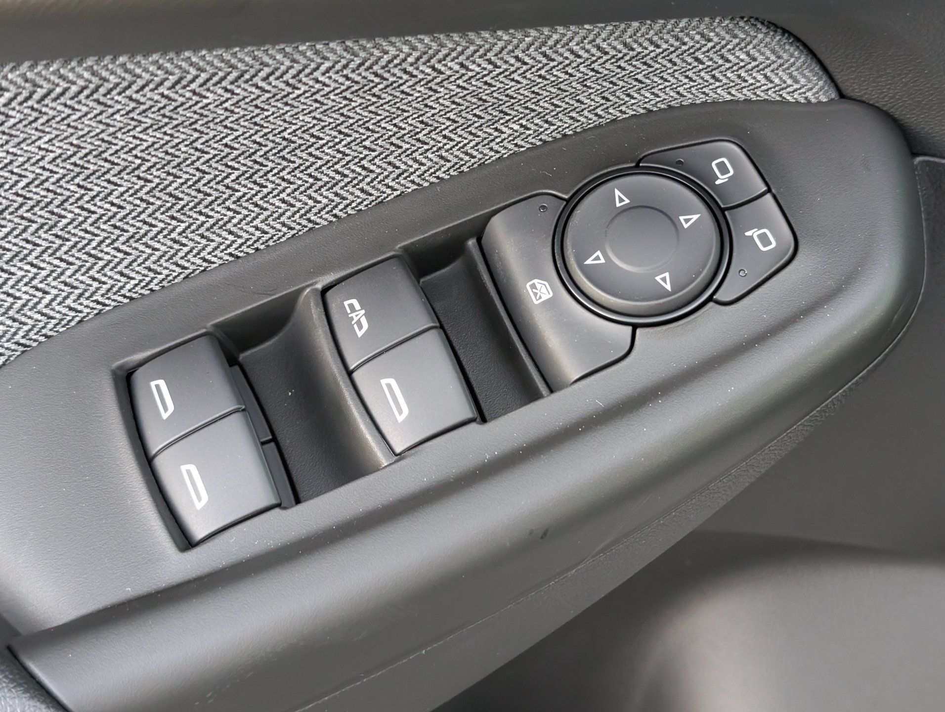 New 2026 Chevrolet TrailBlazer LS FWD image 18