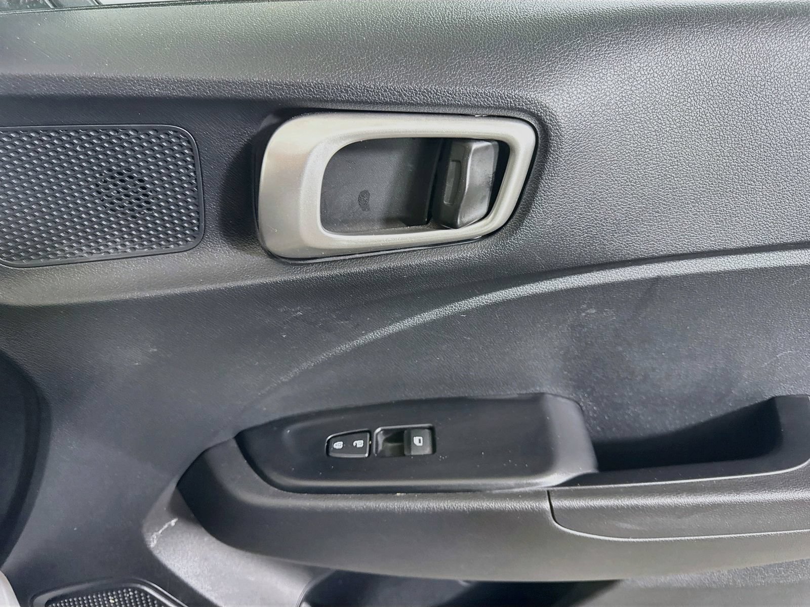 Used 2026 Hyundai Venue SE FWD image 26