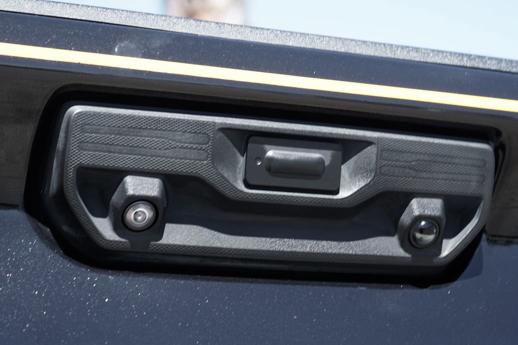 Used 2021 Chevrolet Silverado 2500 LTZ w/ Carhartt Edition image 51