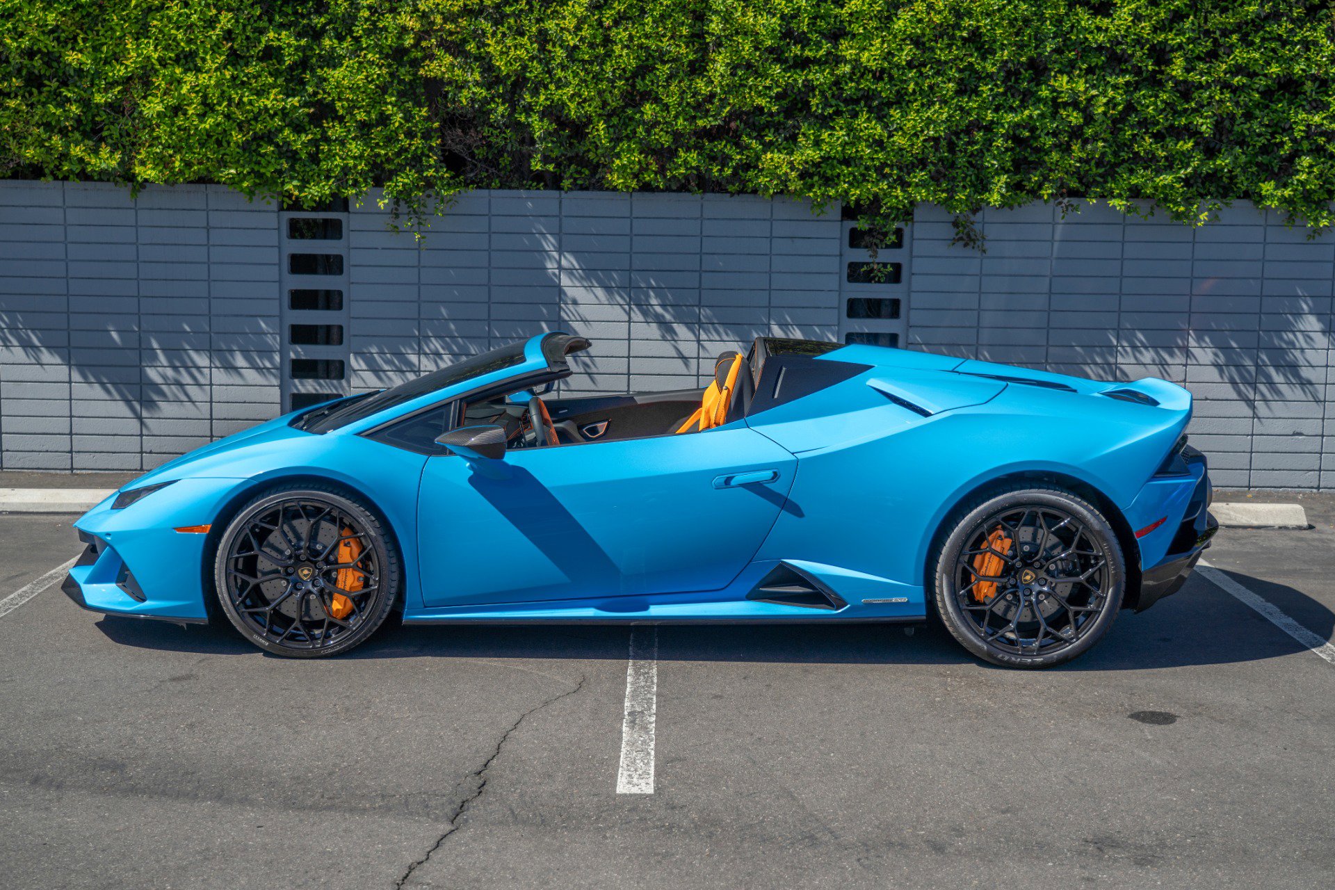 Used 2024 Lamborghini Huracan EVO image 20