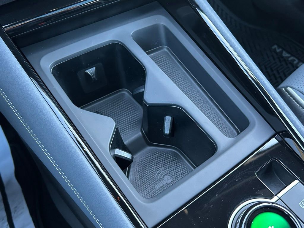 Used 2026 Volkswagen Tiguan SEL R-Line image 31