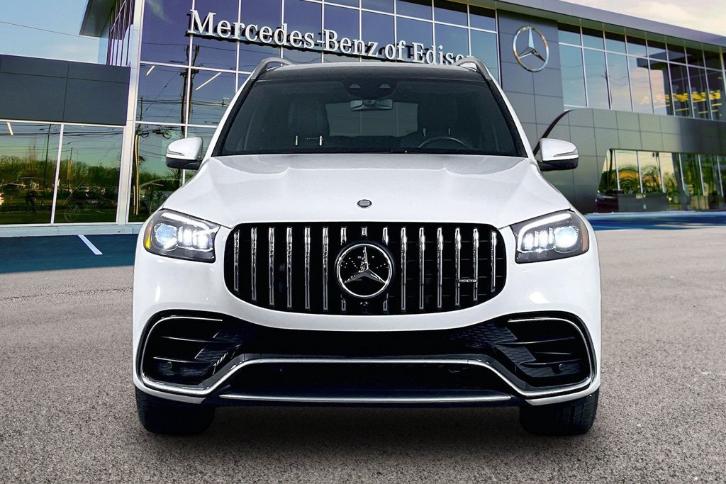 Certified 2025 Mercedes-Benz GLS 63 AMG 4MATIC image 3