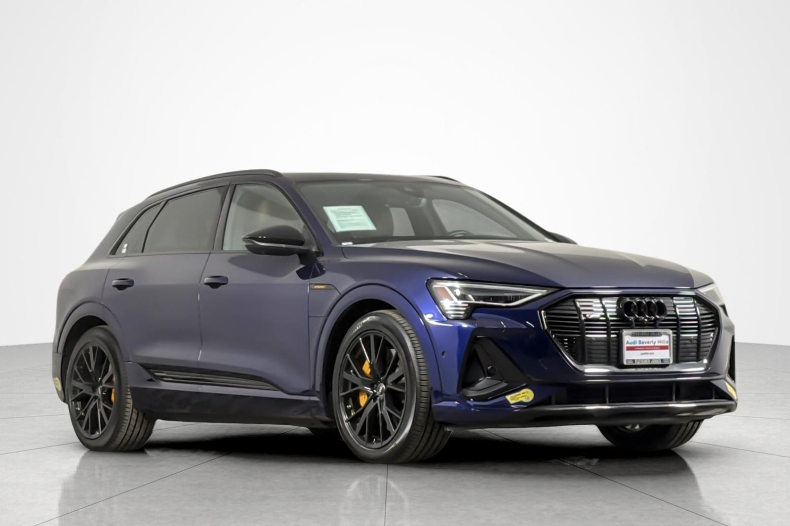 Used 2022 Audi e-tron Chronos AWD/4WD image 7