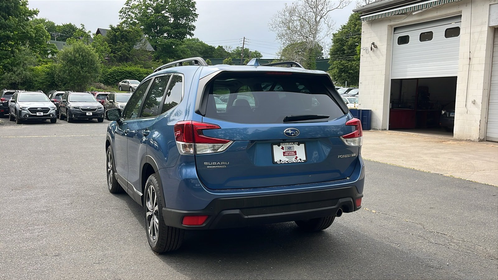Certified 2023 Subaru Forester Limited AWD/4WD image 8