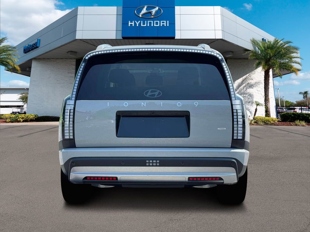 New 2026 Hyundai Ioniq 9 SE image 7