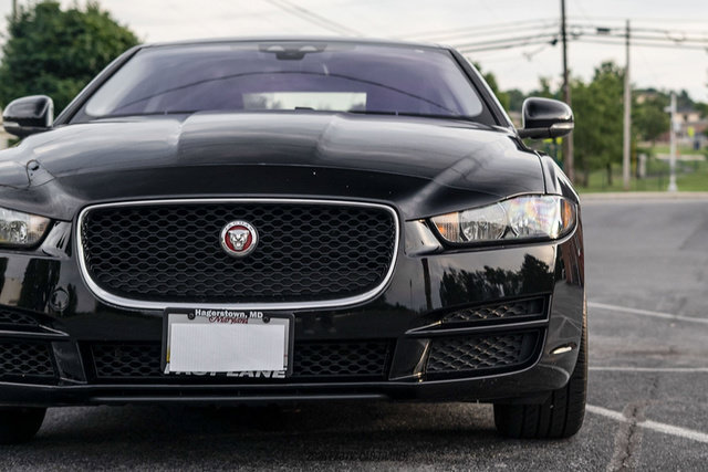 Used 2018 Jaguar XE Premium AWD/4WD image 71