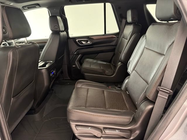 Certified 2021 Chevrolet Tahoe High Country w/ Premium Package AWD/4WD image 17