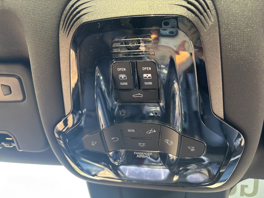 Used 2024 Alfa Romeo Giulia Ti image 27