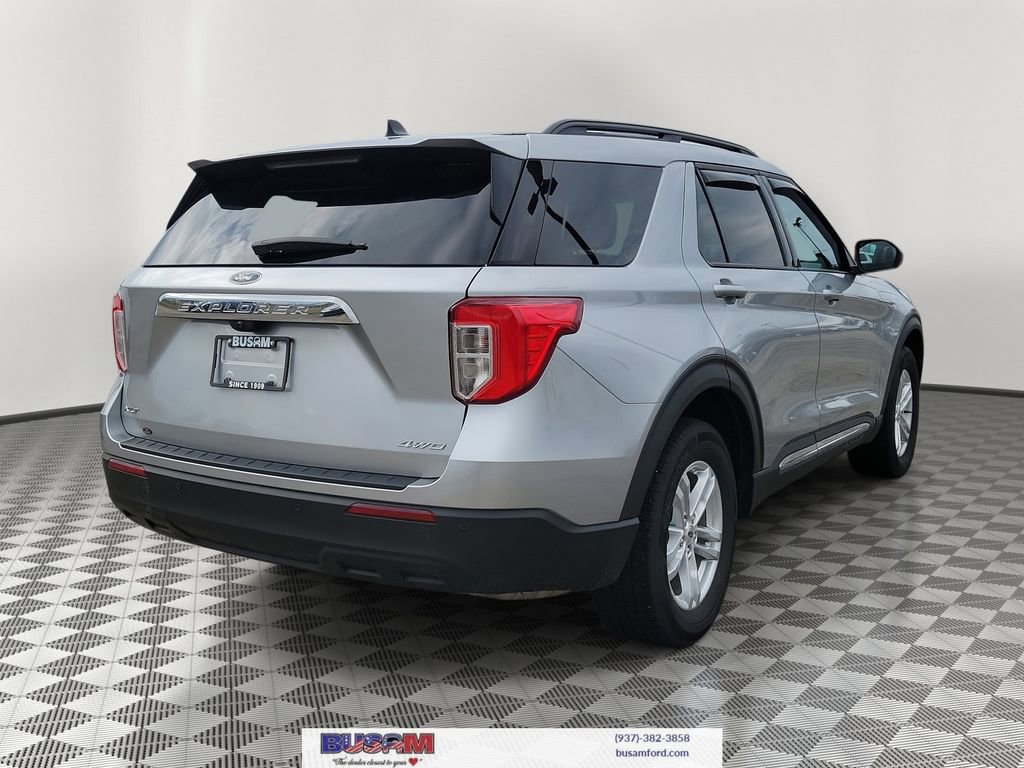 Certified 2023 Ford Explorer XLT AWD/4WD image 3