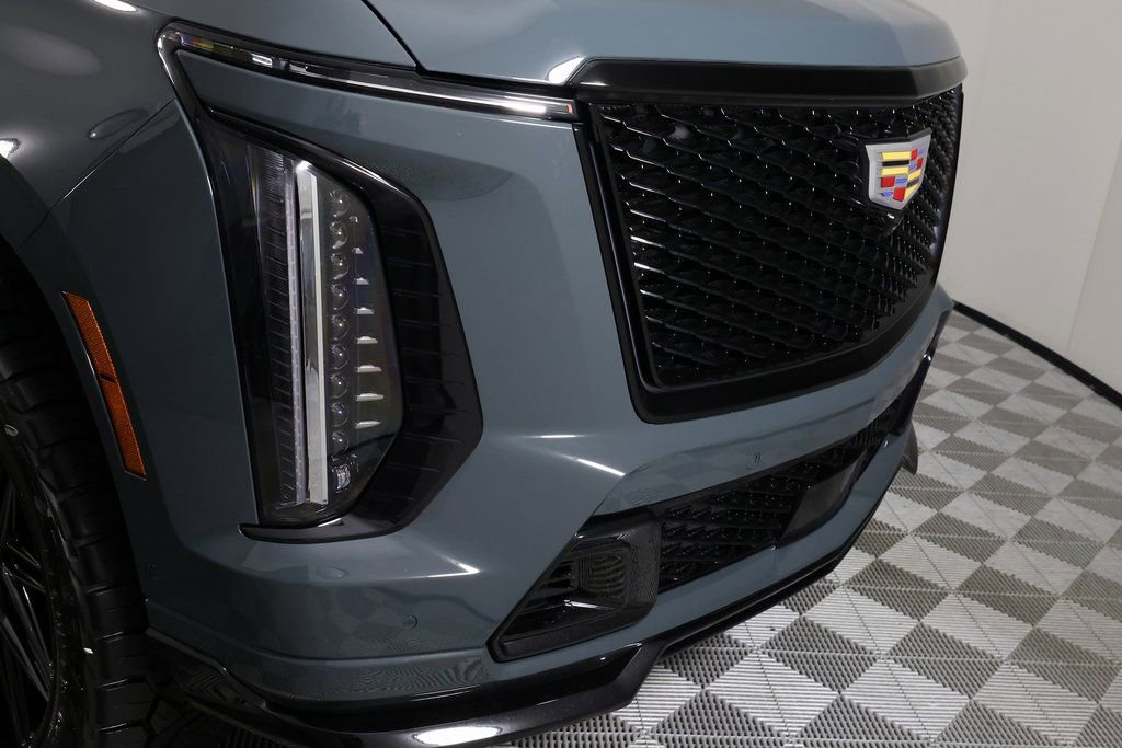 Used 2025 Cadillac Escalade V w/ LPO, Floor Liner Package image 48