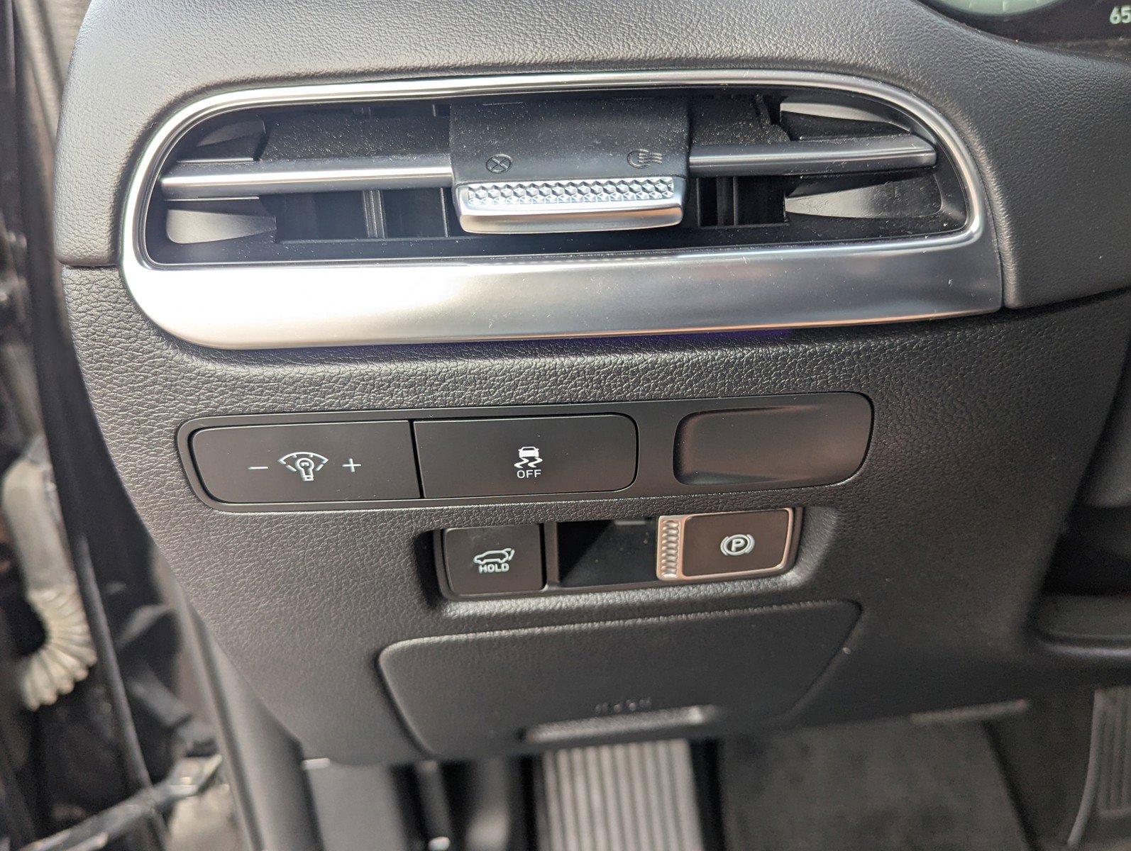 Used 2023 Hyundai Palisade Calligraphy image 30