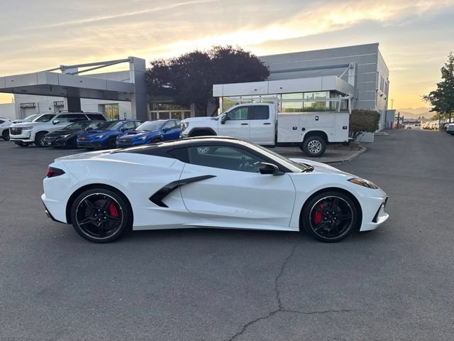 Used 2023 Chevrolet Corvette Stingray Coupe w/ 1LT RWD image 9