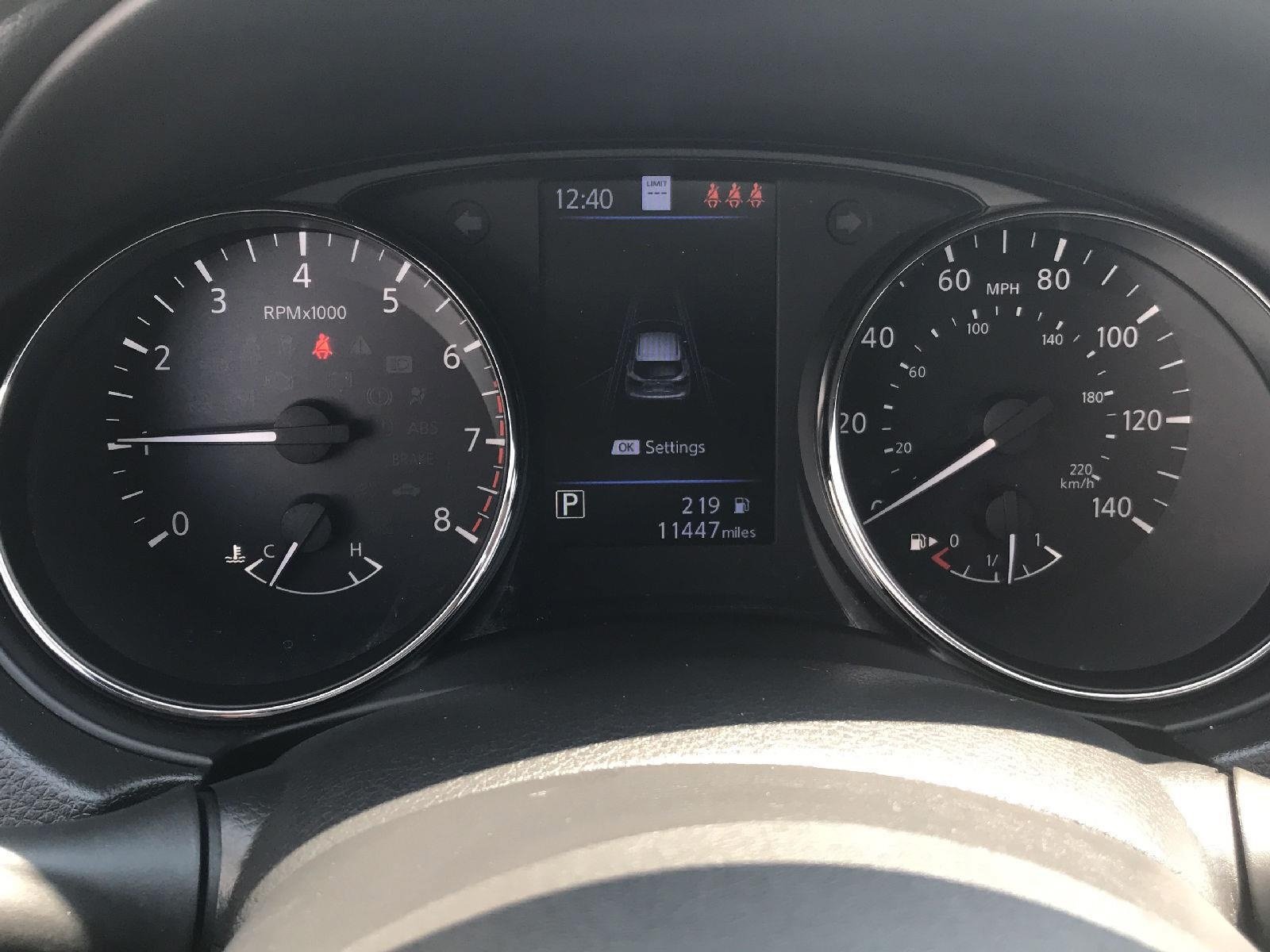 Used 2022 Nissan Rogue Sport SL AWD/4WD image 2