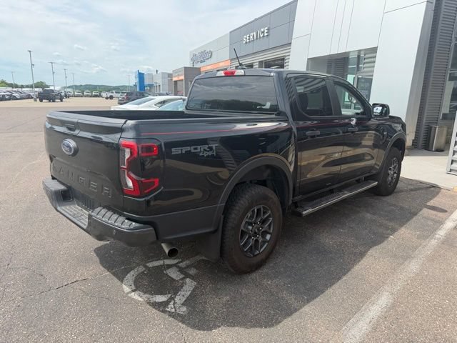 Used 2025 Ford Ranger XLT AWD/4WD image 3