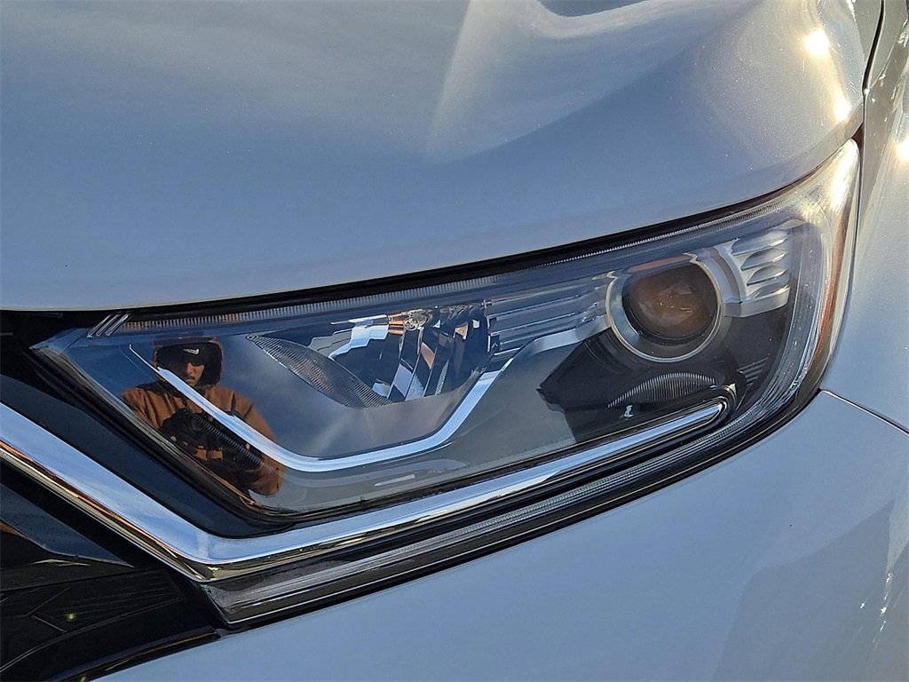 Used 2020 Honda CR-V LX image 9