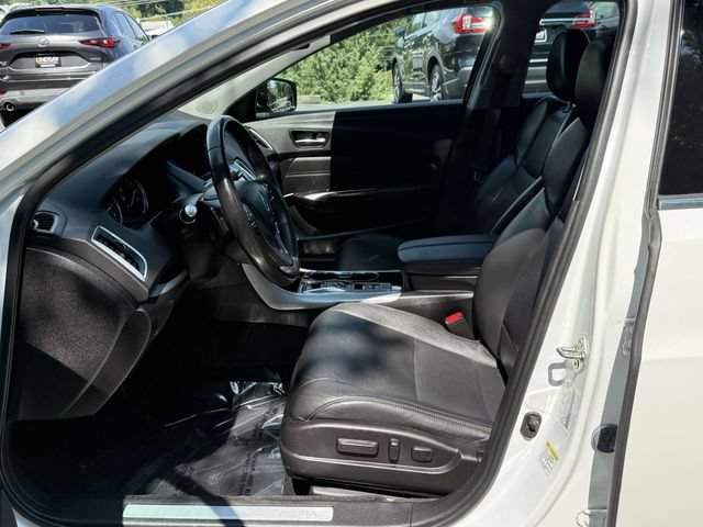 Used 2017 Acura TLX w/ Technology Package FWD image 10