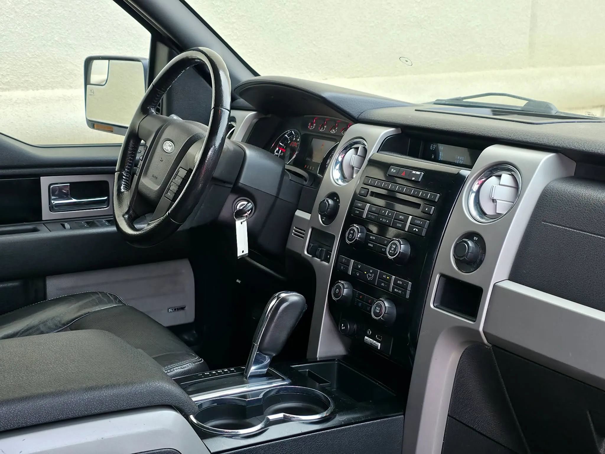 Used 2012 Ford F150 FX4 w/ FX Luxury Pkg AWD/4WD image 17